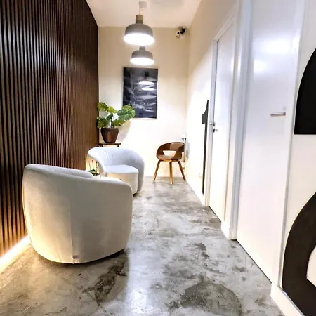 Lisbon Studios Gasthuis 3*