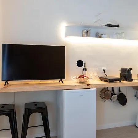 Lisbon Studios *