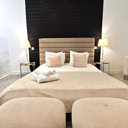 Lisbon Studios Vendégház 3*