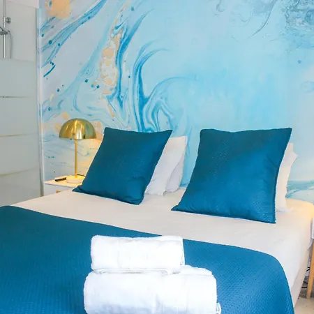 Lisbon Studios 3*