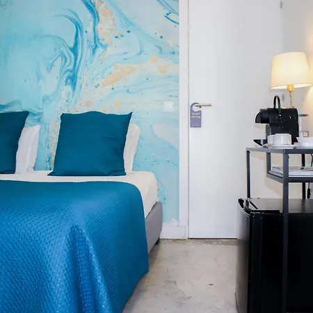 Lisbon Studios 3*