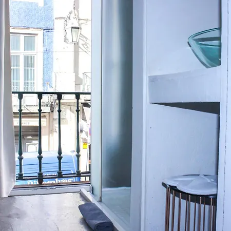 Lisbon Studios Penzion 3*